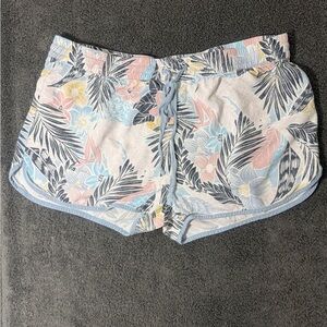 Go Barefoot‎ Pastel Floral Women's Athletic Shorts